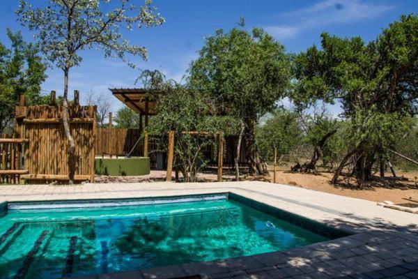 Chameleon Bush Lodge Hammanskraal Eksteriør billede