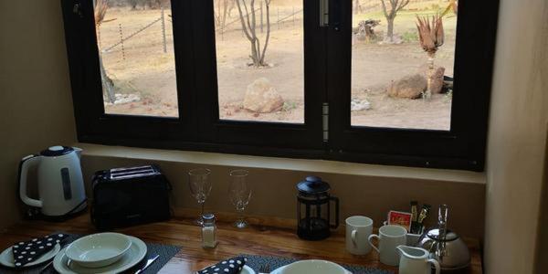 Chameleon Bush Lodge Hammanskraal Eksteriør billede