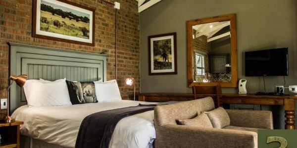 Chameleon Bush Lodge Hammanskraal Eksteriør billede