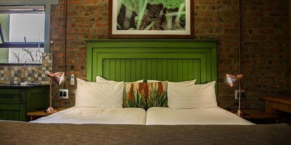 Chameleon Bush Lodge Hammanskraal Eksteriør billede
